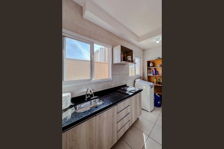 Apartamento à venda com 80m², 1 quarto e sem vagaCozinha e Área de Serviço