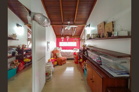 Casa à venda com 143m², 4 quartos e 2 vagasQuarto 4