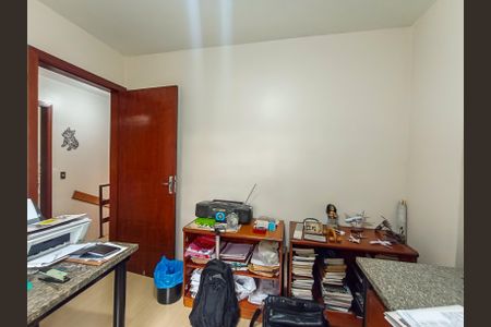 Casa à venda com 143m², 4 quartos e 2 vagasQuarto 2