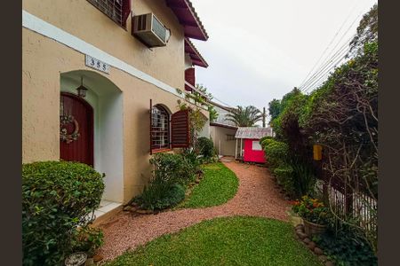 Casa à venda com 143m², 4 quartos e 2 vagasÁrea comum