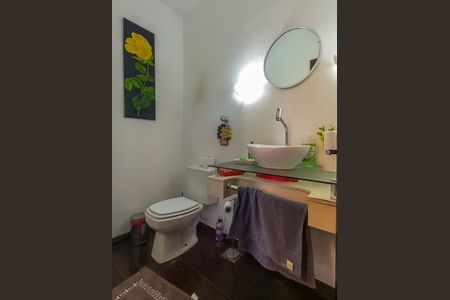 Lavabo da Sala de casa à venda com 4 quartos, 143m² em Tristeza, Porto Alegre
