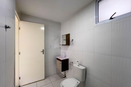 Apartamento à venda com 44m², 2 quartos e 1 vaga Apartamento à venda com 44m², 2 quartos e 1 vagaBanheiro