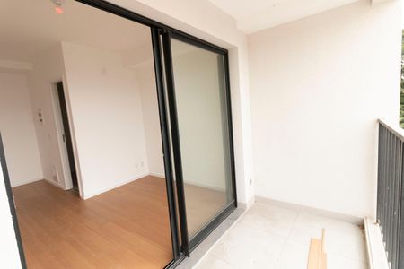 Varanda de kitnet/studio à venda com 1 quarto, 24m² em Santo Amaro, São Paulo