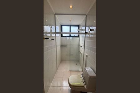 Apartamento à venda com 270m², 4 quartos e 3 vagasBanheiro da Suíte 2