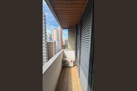 Apartamento à venda com 270m², 4 quartos e 3 vagasVaranda da Suíte 1