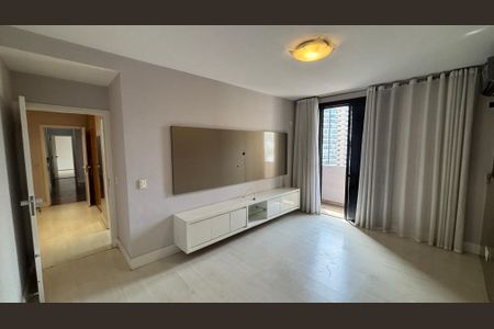 Apartamento à venda com 270m², 4 quartos e 3 vagasSuíte 1