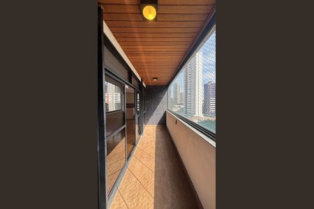 Apartamento à venda com 270m², 4 quartos e 3 vagasVaranda da Sala