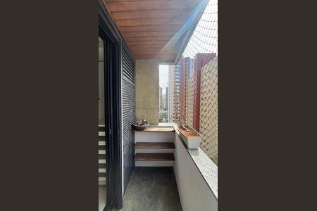 Apartamento à venda com 270m², 4 quartos e 3 vagasVaranda da Suíte 4