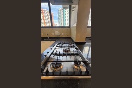 Apartamento à venda com 270m², 4 quartos e 3 vagasCozinha