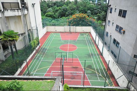 Apartamento para alugar com 40m², 1 quarto e 1 vagaQuadra