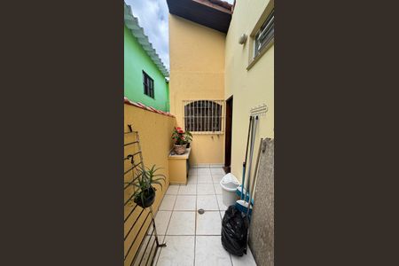 Casa à venda com 240m², 3 quartos e 3 vagas Casa à venda com 240m², 3 quartos e 3 vagasÁrea de Serviço