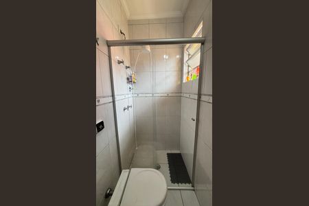 Casa à venda com 240m², 3 quartos e 3 vagas Casa à venda com 240m², 3 quartos e 3 vagasBanheiro