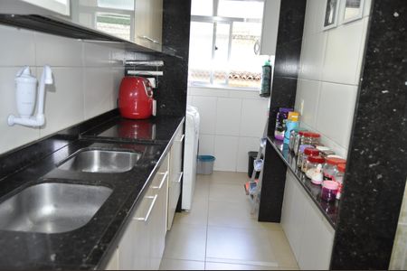 Apartamento à venda com 72m², 2 quartos e 1 vagaCozinha