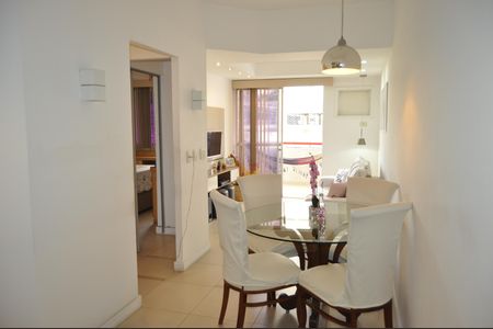 Apartamento à venda com 72m², 2 quartos e 1 vagaSala de Jantar