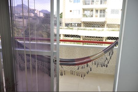 Apartamento à venda com 72m², 2 quartos e 1 vagaVaranda