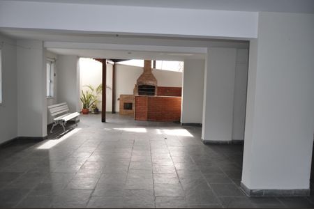 Apartamento à venda com 72m², 2 quartos e 1 vagaÁrea comum