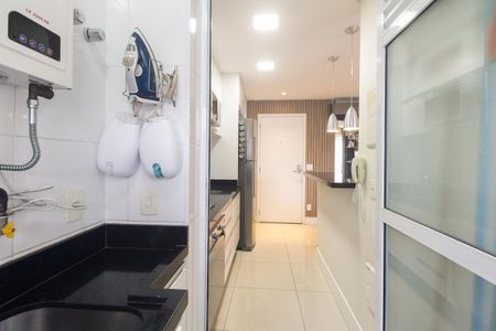 Apartamento à venda com 60m², 2 quartos e 1 vagaÁrea de Serviço