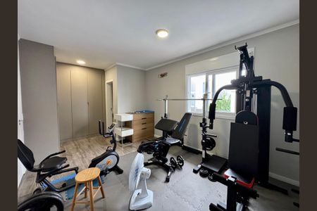 Casa à venda com 135m², 3 quartos e 2 vagas Casa à venda com 135m², 3 quartos e 2 vagasAcademia