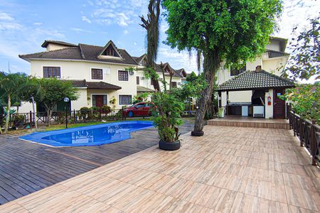 Casa de condomínio para alugar com 130m², 4 quartos e 2 vagas Casa de condomínio para alugar com 130m², 4 quartos e 2 vagasÁrea comum