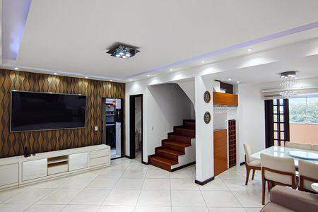 Sala de casa de condomínio para alugar com 4 quartos, 130m² em Pechincha, Rio de Janeiro