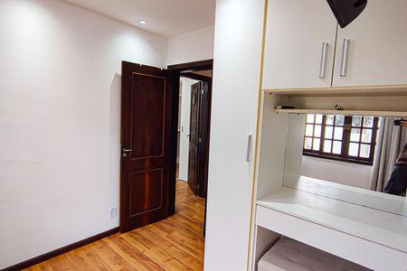 Casa de condomínio para alugar com 130m², 4 quartos e 2 vagas Casa de condomínio para alugar com 130m², 4 quartos e 2 vagasQuarto 1