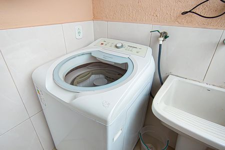 Casa de condomínio para alugar com 130m², 4 quartos e 2 vagas Casa de condomínio para alugar com 130m², 4 quartos e 2 vagasÁrea de Serviço