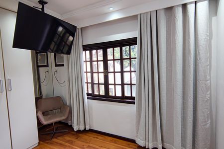 Casa de condomínio para alugar com 130m², 4 quartos e 2 vagas Casa de condomínio para alugar com 130m², 4 quartos e 2 vagasQuarto 1