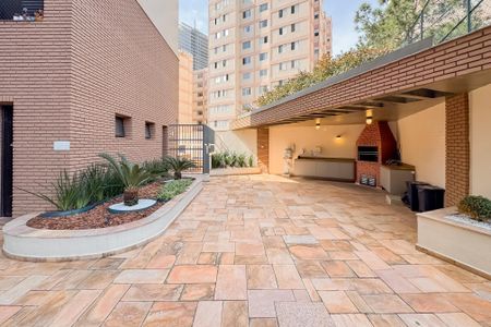 Apartamento à venda com 81m², 3 quartos e 2 vagasChurrasqueira