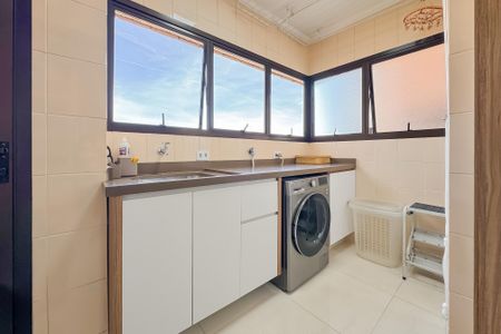 Apartamento à venda com 81m², 3 quartos e 2 vagasÁrea de Serviço