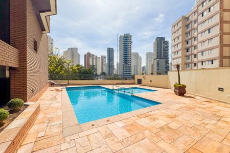 Apartamento à venda com 81m², 3 quartos e 2 vagasPiscina