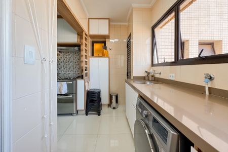 Apartamento à venda com 81m², 3 quartos e 2 vagasÁrea de Serviço