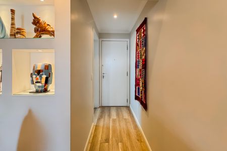 Apartamento à venda com 81m², 3 quartos e 2 vagasSala - Entrada