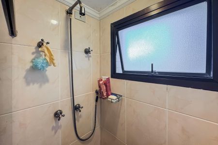 Apartamento à venda com 81m², 3 quartos e 2 vagasBanheiro da Suíte