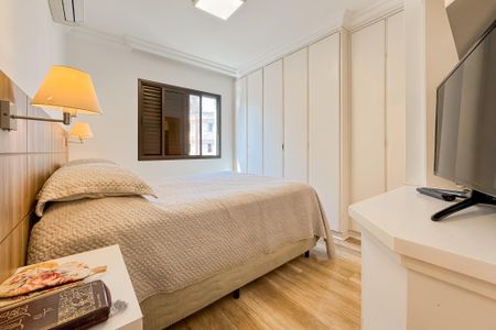 Apartamento à venda com 81m², 3 quartos e 2 vagasSuíte 