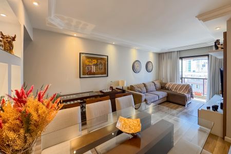 Apartamento à venda com 81m², 3 quartos e 2 vagasSala