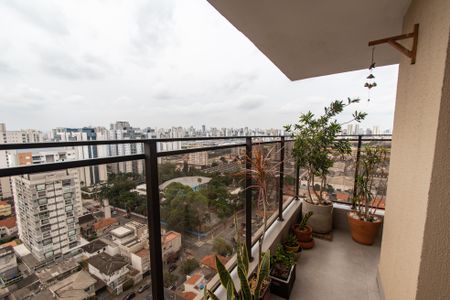 Apartamento para alugar com 140m², 3 quartos e 2 vagasVaranda