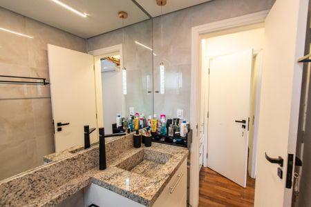 Apartamento para alugar com 140m², 3 quartos e 2 vagasBanheiro da suíte