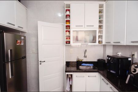 Apartamento à venda com 106m², 3 quartos e 2 vagasCozinha