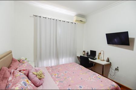 Apartamento à venda com 106m², 3 quartos e 2 vagasQuarto 2