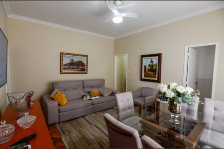 Apartamento à venda com 106m², 3 quartos e 2 vagasSala