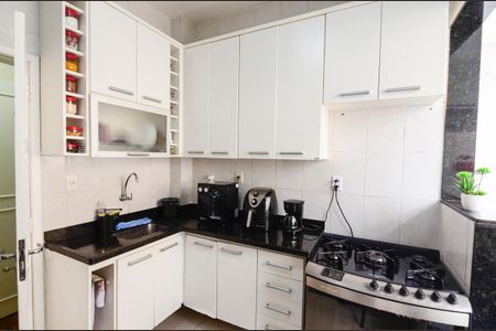 Apartamento à venda com 106m², 3 quartos e 2 vagasCozinha