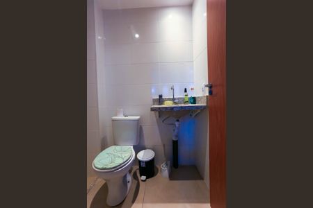 Apartamento para alugar com 52m², 2 quartos e 1 vaga Apartamento para alugar com 52m², 2 quartos e 1 vagaBanheiro