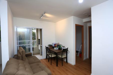 Apartamento para alugar com 52m², 2 quartos e 1 vaga Apartamento para alugar com 52m², 2 quartos e 1 vagaSala