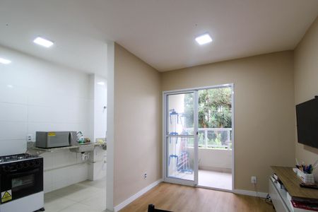 Apartamento para alugar com 52m², 2 quartos e 1 vagaSala 