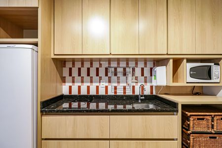 Cozinha de kitnet/studio para alugar com 1 quarto, 32m² em Butantã, São Paulo