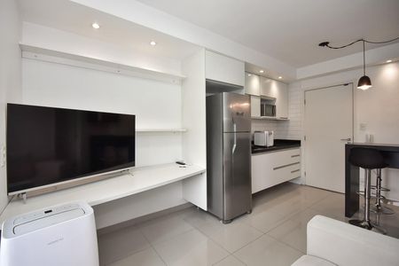 Sala de apartamento para alugar com 1 quarto, 40m² em Vila Andrade, São Paulo