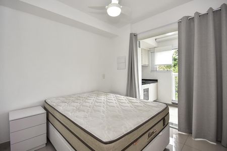 Suíte de apartamento para alugar com 1 quarto, 40m² em Vila Andrade, São Paulo