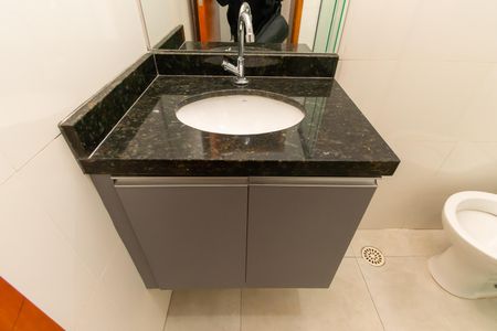 Apartamento para alugar com 36m², 1 quarto e sem vaga Apartamento para alugar com 36m², 1 quarto e sem vagaBanheiro
