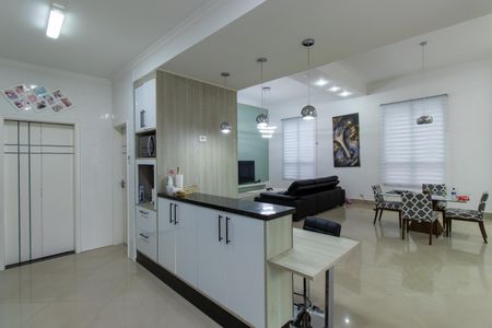 Casa de condomínio para alugar com 281m², 3 quartos e 4 vagasCozinha