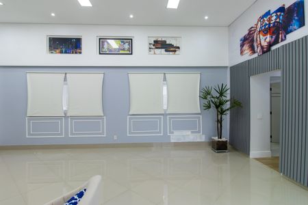 Casa de condomínio para alugar com 281m², 3 quartos e 4 vagasSala